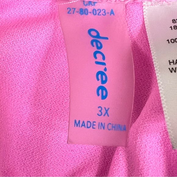 Decree Size 3X Tie Dye Ruffle Hem Tie Front Bikini Padded Top w/Side Wir… - Picture 9 of 11